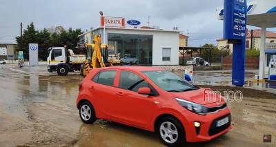 &Delta;ή&mu;&omicron;&sigmaf; &Lambda;ή&mu;&nu;&omicron;&upsilon;: &Epsilon;&rho;&gamma;&alpha;&sigma;ί&epsilon;&sigmaf; &sigma;&tau;&eta;&nu; &epsilon;ί&sigma;&omicron;&delta;&omicron; &tau;&eta;&sigmaf; &Mu;ύ&rho;&iota;&nu;&alpha;&sigmaf; | &Pi;&rho;&omicron;&sigma;&omicron;&chi;ή &alpha;&pi;ό &tau;&omicron;&upsilon;&sigmaf; &omicron;&delta;&eta;&gamma;&omicron;ύ&sigmaf;