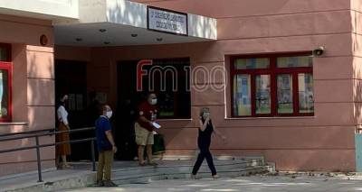 &Sigma;&Epsilon;&Pi;&Epsilon; &Lambda;ή&mu;&nu;&omicron;&upsilon;: &laquo;&Alpha;&pi;&alpha;&rho;ά&delta;&epsilon;&kappa;&tau;&omicron; &nu;&alpha; &mu;&eta; &lambda;&epsilon;&iota;&tau;&omicron;&upsilon;&rho;&gamma;&epsilon;ί &gamma;&iota;&alpha; 2&eta; &chi;&rho;ό&nu;&iota;&alpha; &tau;ά&xi;&eta; &upsilon;&pi;&omicron;&delta;&omicron;&chi;ή&sigmaf; &alpha;&lambda;&lambda;&omicron;&delta;&alpha;&pi;ώ&nu; &mu;&alpha;&theta;&eta;&tau;ώ&nu;&raquo;