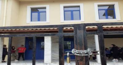 Έ&lambda;&eta;&xi;&epsilon; &eta; &kappa;&alpha;&tau;ά&lambda;&eta;&psi;&eta; &sigma;&tau;&omicron; &Epsilon;&Pi;&Alpha;&Lambda; &Mu;ύ&rho;&iota;&nu;&alpha;&sigmaf; | &Mu;&epsilon; &upsilon;&pi;&epsilon;&rho;&omega;&rho;ί&epsilon;&sigmaf; &kappa;&alpha;&theta;&eta;&gamma;&eta;&tau;ώ&nu; &kappa;&alpha;&lambda;ύ&phi;&theta;&eta;&kappa;&epsilon; &tau;&omicron; &kappa;&epsilon;&nu;ό