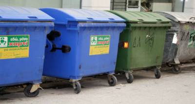 &Mu;&epsilon;&tau;&alpha;&phi;έ&rho;&omicron;&nu;&tau;&alpha;&iota; &omicron;&iota; &kappa;ά&delta;&omicron;&iota; &alpha;&pi;&omicron;&rho;&rho;&iota;&mu;&mu;ά&tau;&omega;&nu; &alpha;&pi;ό &tau;&omicron; &kappa;&tau;ί&rho;&iota;&omicron; &tau;&eta;&sigmaf; Έ&nu;&omega;&sigma;&eta;&sigmaf; &sigma;&tau;&omicron; parking &tau;&omicron;&upsilon; &pi;&alpha;&lambda;&iota;&omicron;ύ &lambda;&iota;&mu;&alpha;&nu;&iota;&omicron;ύ &Mu;ύ&rho;&iota;&nu;&alpha;&sigmaf;