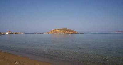 Mariailiaki.gr – Γομάτι: Η παραλία της Λήμνου κοντά στις Αμμοθίνες (photos)