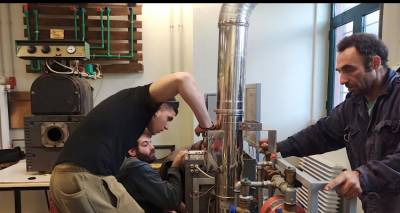 &Epsilon;&rho;&gamma;&alpha;&sigma;&tau;&eta;&rho;&iota;&alpha;&kappa;ά &mu;&alpha;&theta;ή&mu;&alpha;&tau;&alpha; &tau;&omega;&nu; &theta;&epsilon;&rho;&mu;&omicron;ϋ&delta;&rho;&alpha;&upsilon;&lambda;&iota;&kappa;ώ&nu; &tau;&omicron;&upsilon; &Delta;. &Iota;&Epsilon;&Kappa; &Lambda;ή&mu;&nu;&omicron;&upsilon; &sigma;&tau;&omicron; &Epsilon;&Pi;&Alpha;&Lambda; &Mu;&omicron;ύ&delta;&rho;&omicron;&upsilon;