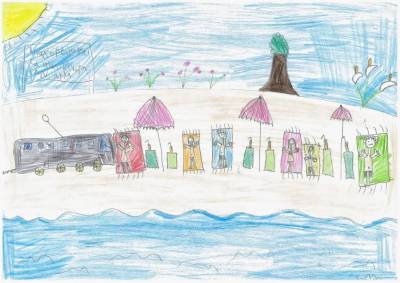 Τα παιδιά του Δημοτικού σχολείου Κοντοπουλίου ζωγραφίζουν τις παραλίες της περιοχής...
