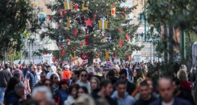 &Epsilon;&pi;ί&delta;&omicron;&mu;&alpha; &kappa;&omicron;&iota;&nu;&omega;&nu;&iota;&kappa;ή&sigmaf; &alpha;&lambda;&lambda;&eta;&lambda;&epsilon;&gamma;&gamma;ύ&eta;&sigmaf;: &Pi;&omicron;&iota;&omicron;&iota; &theta;&alpha; &lambda;ά&beta;&omicron;&upsilon;&nu; έ&omega;&sigmaf; 250 &epsilon;&upsilon;&rho;ώ &pi;&rho;&iota;&nu; &tau;&alpha; &Chi;&rho;&iota;&sigma;&tau;&omicron;ύ&gamma;&epsilon;&nu;&nu;&alpha; | &Omicron;&iota; &kappa;&alpha;&tau;&eta;&gamma;&omicron;&rho;ί&epsilon;&sigmaf; &delta;&iota;&kappa;&alpha;&iota;&omicron;ύ&chi;&omega;&nu;