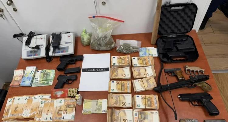 &Beta;&alpha;&rho;&iota;έ&sigmaf; &kappa;&alpha;&tau;&eta;&gamma;&omicron;&rho;ί&epsilon;&sigmaf; &sigma;&epsilon; 13 &mu;έ&lambda;&eta; &tau;&omicron;&upsilon; &kappa;&upsilon;&kappa;&lambda;ώ&mu;&alpha;&tau;&omicron;&sigmaf; &mu;&epsilon; &tau;&iota;&sigmaf; &laquo;&pi;&epsilon;&iota;&rho;&alpha;&gamma;&mu;έ&nu;&epsilon;&sigmaf;&raquo; &alpha;&nu;&tau;&lambda;ί&epsilon;&sigmaf; &sigma;&epsilon; &pi;&rho;&alpha;&tau;ή&rho;&iota;&alpha; &kappa;&alpha;&upsilon;&sigma;ί&mu;&omega;&nu;