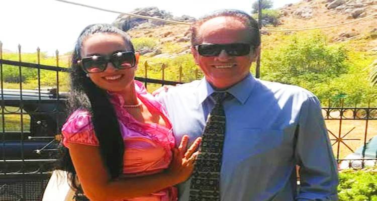 &laquo;&Gamma;&iota;&alpha; &tau;&eta; &Mu;ύ&rho;&iota;&nu;&alpha; &Mu;&Pi;&Rho;&Omicron;&Sigma;&Tau;&Alpha;&raquo;: &laquo;Έ&nu;&alpha;&sigmaf; &nu;έ&omicron;&sigmaf; &kappa;ύ&kappa;&lambda;&omicron;&sigmaf; &mu;ά&theta;&eta;&sigma;&eta;&sigmaf; &alpha;&rho;&chi;ί&zeta;&epsilon;&iota;, &epsilon;&upsilon;&chi;ό&mu;&alpha;&sigma;&tau;&epsilon; &psi;&upsilon;&chi;&iota;&kappa;ή &delta;ύ&nu;&alpha;&mu;&eta;, &upsilon;&pi;&omicron;&mu;&omicron;&nu;ή &kappa;&alpha;&iota; &pi;ί&sigma;&tau;&eta;&raquo;