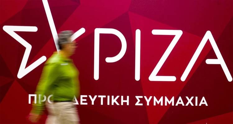 &Sigma;&Upsilon;&Rho;&Iota;&Zeta;&Alpha;: &Delta;&iota;&alpha;&phi;&omega;&nu;&omicron;ύ&nu; &gamma;&iota;&alpha; debate &kappa;&alpha;&iota; &psi;ή&phi;&omicron; &phi;ί&lambda;&omega;&nu; &omicron;&iota; 4 &upsilon;&pi;&omicron;&psi;ή&phi;&iota;&omicron;&iota; -&Alpha;&nu;&alpha;&mu;έ&nu;&epsilon;&tau;&alpha;&iota; &pi;&alpha;&rho;έ&mu;&beta;&alpha;&sigma;&eta; &Kappa;&omicron;&upsilon;&mu;&omicron;&upsilon;&nu;&delta;&omicron;ύ&rho;&omicron;&upsilon;