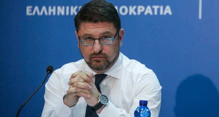 &Chi;&alpha;&rho;&delta;&alpha;&lambda;&iota;ά&sigmaf;: &Kappa;&lambda;&epsilon;&iota;&sigma;&tau;ά &tau;&alpha; &kappa;&omicron;&iota;&mu;&eta;&tau;ή&rho;&iota;&alpha; &tau;&eta; &Mu;. &Pi;&alpha;&rho;&alpha;&sigma;&kappa;&epsilon;&upsilon;ή | &Theta;&alpha; &kappa;ά&nu;&omicron;&upsilon;&mu;&epsilon; &Pi;ά&sigma;&chi;&alpha; &chi;&omega;&rho;ί&sigmaf; &sigma;&upsilon;&gamma;&gamma;&epsilon;&nu;&epsilon;ί&sigmaf; &kappa;&alpha;&iota; &phi;ί&lambda;&omicron;&upsilon;&sigmaf;