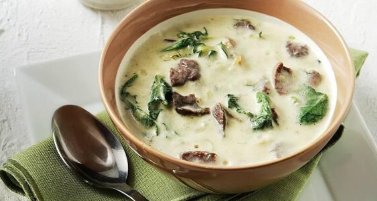 Μαγειρίτσα παραδοσιακή της γιαγιάς