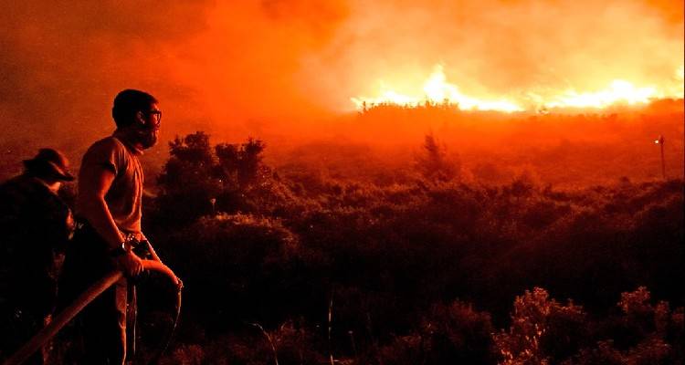 &Phi;&omega;&tau;&iota;ά &sigma;&tau;&eta;&nu; &Pi;&epsilon;&nu;&tau;έ&lambda;&eta; - &Pi;&omicron;&iota;&epsilon;&sigmaf; &pi;&epsilon;&rho;&iota;&omicron;&chi;έ&sigmaf; έ&chi;&omicron;&upsilon;&nu; &epsilon;&kappa;&kappa;&epsilon;&nu;&omega;&theta;&epsilon;ί