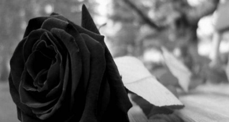 Σε στενό οικογενειακό κύκλο η κηδεία του Νίκου Φκιαρά