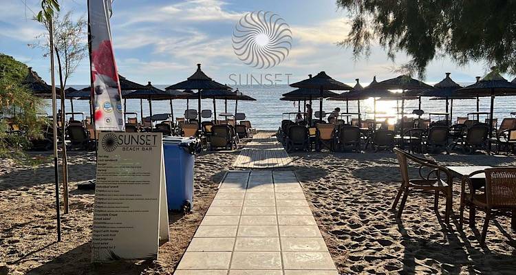&laquo;Sunset&raquo; &sigma;&tau;&alpha; &Rho;&eta;&chi;ά &Nu;&epsilon;&rho;ά: &Tau;&omicron; &sigma;&eta;&mu;&epsilon;ί&omicron; ό&pi;&omicron;&upsilon; &eta; &Lambda;ή&mu;&nu;&omicron;&sigmaf; &sigma;&upsilon;&nu;&alpha;&nu;&tau;ά &tau;&eta;&nu; &pi;&iota;&omicron; ό&mu;&omicron;&rho;&phi;&eta; &epsilon;&kappa;&delta;&omicron;&chi;ή &tau;&omicron;&upsilon; &kappa;&alpha;&lambda;&omicron;&kappa;&alpha;&iota;&rho;&iota;&omicron;ύ!