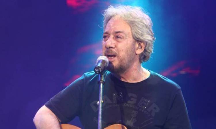 &Eta; &tau;&epsilon;&lambda;&epsilon;&upsilon;&tau;&alpha;ί&alpha; &epsilon;&pi;&iota;&theta;&upsilon;&mu;ί&alpha; &tau;&omicron;&upsilon; &Beta;&alpha;&rho;&delta;ή: &Nu;&alpha; &gamma;&upsilon;&rho;ί&sigma;&epsilon;&iota; &sigma;&pi;ί&tau;&iota; &tau;&omicron;&upsilon;