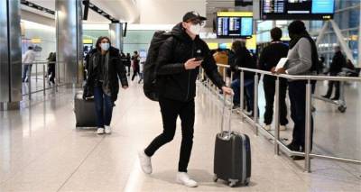 &Beta;&rho;&epsilon;&tau;&alpha;&nu;ί&alpha; &ndash; &Kappa;&omicron;&rho;&omicron;&nu;&omicron;ϊό&sigmaf;: &Sigma;&chi;έ&delta;&iota;&omicron; &gamma;&iota;&alpha; &tau;&eta;&nu; &iota;&chi;&nu;&eta;&lambda;ά&tau;&eta;&sigma;&eta; &tau;&omega;&nu; &tau;&alpha;&xi;&iota;&delta;&iota;&omega;&tau;ώ&nu; &alpha;&pi;ό &tau;&omicron; &epsilon;&xi;&omega;&tau;&epsilon;&rho;&iota;&kappa;ό