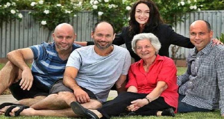 Μαίρη Παντελιά: Η Λημνιά που γέννησε τα πρώτα τετράδυμα στην Αυστραλία του '70!