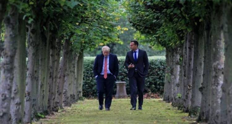 Ά&nu;&epsilon;&mu;&omicron;&sigmaf; &alpha;&iota;&sigma;&iota;&omicron;&delta;&omicron;&xi;ί&alpha;&sigmaf; &gamma;&iota;&alpha; &tau;&omicron; Brexit  &mu;&epsilon;&tau;ά &tau;&iota;&sigmaf; &sigma;&upsilon;&nu;&omicron;&mu;&iota;&lambda;ί&epsilon;&sigmaf; &Tau;&zeta;ό&nu;&sigma;&omicron;&nu;-&Beta;&alpha;&rho;ά&nu;&tau;&kappa;&alpha;&rho;