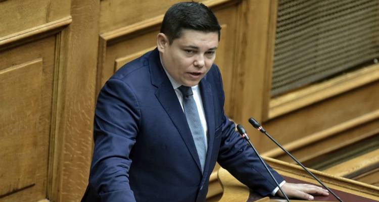 Να επιτραπεί η μετακίνηση στους Λιμενικούς εν όψει εορτών ζητά ο Γιάννης Μπουρνούς