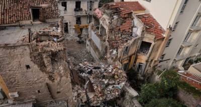 &Gamma;&iota;&alpha;&tau;ί &epsilon;ί&chi;&alpha;&nu; &alpha;&pi;&alpha;&sigma;&chi;&omicron;&lambda;ή&sigma;&epsilon;&iota; ά&lambda;&lambda;&epsilon;&sigmaf; 63 &phi;&omicron;&rho;έ&sigmaf; &omicron;&iota; &tau;&rho;&epsilon;&iota;&sigmaf; &kappa;&lambda;έ&phi;&tau;&epsilon;&sigmaf; &chi;&alpha;&lambda;&kappa;&omicron;ύ &pi;&omicron;&upsilon; &pi;&rho;&omicron;&kappa;ά&lambda;&epsilon;&sigma;&alpha;&nu; &tau;&eta;&nu; έ&kappa;&rho;&eta;&xi;&eta; &sigma;&tau;&omicron; &sigma;&pi;ί&tau;&iota; &sigma;&tau;&eta;&nu; &Pi;&lambda;ά&kappa;&alpha; | &Epsilon;ί&chi;&alpha;&nu; &alpha;&pi;&omicron;&phi;&upsilon;&lambda;&alpha;&kappa;&iota;&sigma;&tau;&epsilon;ί &pi;&rho;ό&sigma;&phi;&alpha;&tau;&alpha;