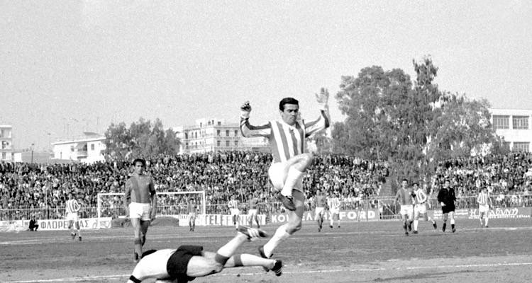 &Pi;έ&theta;&alpha;&nu;&epsilon; &omicron; &theta;&rho;&upsilon;&lambda;&iota;&kappa;ό&sigmaf; ά&sigma;&omicron;&sigmaf; &tau;&omicron;&upsilon; &Omicron;&lambda;&upsilon;&mu;&pi;&iota;&alpha;&kappa;&omicron;ύ &Nu;ί&kappa;&omicron;&sigmaf; &Gamma;&iota;&omicron;ύ&tau;&sigma;&omicron;&sigmaf; - &Pi;&omega;&sigmaf; &alpha;&pi;ό &tau;&eta;&nu; &Omicron;&upsilon;&gamma;&gamma;&alpha;&rho;ί&alpha; &beta;&rho;έ&theta;&eta;&kappa;&epsilon; &sigma;&tau;&omicron;&nu; &Pi;&epsilon;&iota;&rho;&alpha;&iota;ά &kappa;&alpha;&iota; &tau;&alpha; &sigma;&pi;&omicron;&upsilon;&delta;&alpha;ί&alpha; &epsilon;&pi;&iota;&tau;&epsilon;ύ&gamma;&mu;&alpha;&tau;ά &tau;&omicron;&upsilon;
