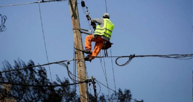 &Delta;&iota;&alpha;&kappa;&omicron;&pi;έ&sigmaf; &rho;&epsilon;ύ&mu;&alpha;&tau;&omicron;&sigmaf; &tau;&omicron; &Sigma;ά&beta;&beta;&alpha;&tau;&omicron; &sigma;&tau;&omicron; &Theta;ά&nu;&omicron;&sigmaf; &kappa;&alpha;&iota; &tau;&eta; &Kappa;&upsilon;&rho;&iota;&alpha;&kappa;ή &sigma;&tau;&eta; &Mu;ύ&rho;&iota;&nu;&alpha;