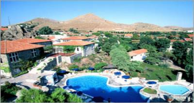 Βανδαλισμοί στο «Ακτή Μύρινα»