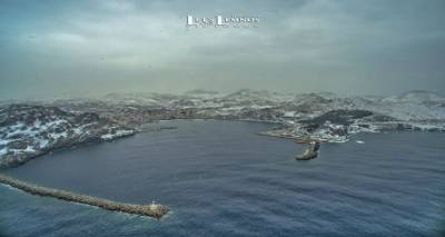 &Pi;&rho;ό&epsilon;&delta;&rho;&omicron;&sigmaf; &phi;&omicron;&iota;&tau;&eta;&tau;ώ&nu; &Lambda;ή&mu;&nu;&omicron;&upsilon;: &laquo;&Nu;&tau;&rho;&omicron;&pi;ή &kappa;ύ&rho;&iota;&omicron;&iota;, &alpha;&nu; ή&tau;&alpha;&nu; &tau;&alpha; &pi;&alpha;&iota;&delta;&iota;ά &sigma;&alpha;&sigmaf; &theta;&alpha; &tau;&alpha; &alpha;&phi;ή&nu;&alpha;&tau;&epsilon; &epsilon;&kappa;&epsilon;ί;&raquo;