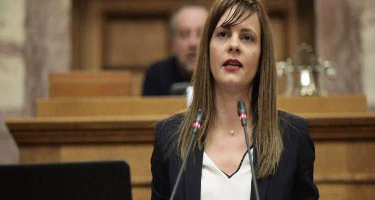 &Sigma;&upsilon;&nu;&alpha;&gamma;&epsilon;&rho;&mu;ό&sigmaf; &sigma;&tau;&eta; &Beta;&omicron;&upsilon;&lambda;ή &alpha;&pi;ό &laquo;ύ&pi;&omicron;&pi;&tau;&omicron;&raquo; &pi;&alpha;&kappa;έ&tau;&omicron; &gamma;&iota;&alpha; &tau;&eta;&nu; &Epsilon;&phi;&eta; &Alpha;&chi;&tau;&sigma;&iota;ό&gamma;&lambda;&omicron;&upsilon; | &Tau;&epsilon;&lambda;&iota;&kappa;ά &pi;&epsilon;&rho;&iota;&epsilon;ί&chi;&epsilon; &beta;&iota;&beta;&lambda;ί&alpha;