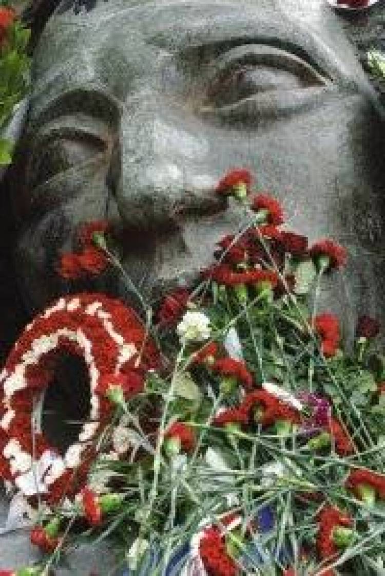 &Psi;&omega;&mu;ί, &pi;&alpha;&iota;&delta;&epsilon;ί&alpha;, &epsilon;&lambda;&epsilon;&upsilon;&theta;&epsilon;&rho;ί&alpha;;