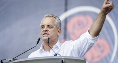 Εμενε στη Βούλα, τον κατέβασε από αεροπλάνο η ΕΛΑΣ και τον συνέλαβε | Ο Μολδαβός ολιγάρχης που ενεπλάκη στην «κλοπή του αιώνα»