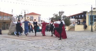 &Sigma;&epsilon; &pi;&epsilon;ί&sigma;&mu;&alpha; &tau;&omega;&nu; &kappa;&alpha;&iota;&rho;ώ&nu;, &omicron; &Alpha;ϊ &Sigma;&tau;&rho;ά&tau;&eta;&sigmaf; &chi;&omicron;&rho;&epsilon;ύ&epsilon;&iota; &kappa;&alpha;&iota; &tau;&iota;&mu;ά &tau;&eta;&nu; 25&eta; &Mu;&alpha;&rho;&tau;ί&omicron;&upsilon; (photos)