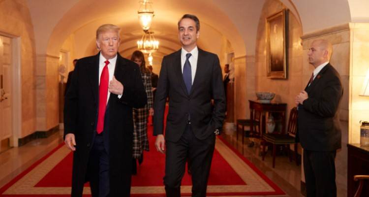 &Sigma;&upsilon;&nu;ά&nu;&tau;&eta;&sigma;&eta; &sigma;&tau;&omicron; &Lambda;&epsilon;&upsilon;&kappa;ό &Omicron;ί&kappa;&omicron;: &Omicron; &Mu;&eta;&tau;&sigma;&omicron;&tau;ά&kappa;&eta;&sigmaf; &kappa;&alpha;&tau;ή&gamma;&gamma;&epsilon;&iota;&lambda;&epsilon; &sigma;&tau;&omicron;&nu; &Tau;&rho;&alpha;&mu;&pi; &tau;&eta;&nu; &tau;&omicron;&upsilon;&rho;&kappa;&iota;&kappa;ή &pi;&rho;&omicron;&kappa;&lambda;&eta;&tau;&iota;&kappa;ό&tau;&eta;&tau;&alpha; &sigma;&tau;&eta;&nu; &Alpha;&nu;. &Mu;&epsilon;&sigma;ό&gamma;&epsilon;&iota;&omicron;