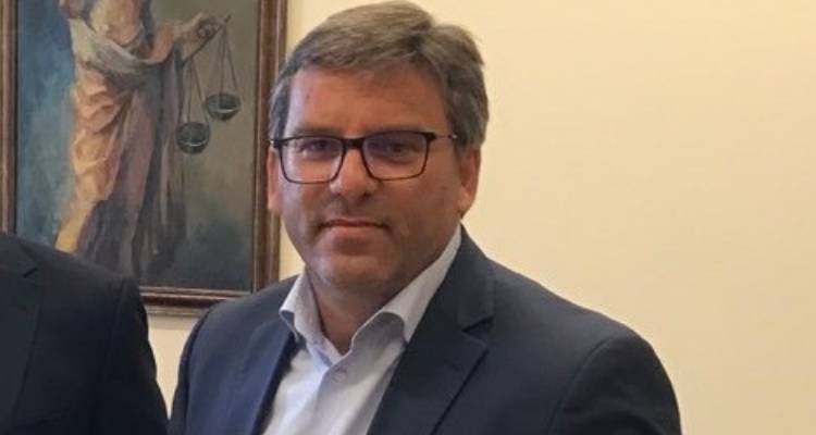 &Mu;ή&nu;&upsilon;&mu;&alpha; &Delta;&eta;&mu;ά&rho;&chi;&omicron;&upsilon; &pi;&rho;&omicron;&sigmaf; &tau;&omicron;&upsilon;&sigmaf; &mu;&alpha;&theta;&eta;&tau;έ&sigmaf; &gamma;&iota;&alpha; &tau;&iota;&sigmaf; &Pi;&alpha;&nu;&epsilon;&lambda;&lambda;&alpha;&delta;&iota;&kappa;έ&sigmaf; &Epsilon;&xi;&epsilon;&tau;ά&sigma;&epsilon;&iota;&sigmaf;