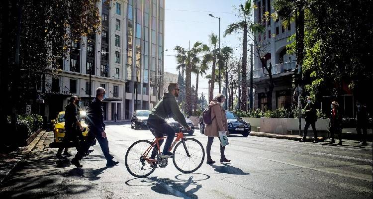 Έ&kappa;&tau;&alpha;&kappa;&tau;&omicron; &sigma;&chi;έ&delta;&iota;&omicron; &tau;&eta;&sigmaf; &Kappa;&omicron;&mu;&iota;&sigma;&iota;ό&nu; &gamma;&iota;&alpha; &epsilon;&nu;&delta;&epsilon;&chi;ό&mu;&epsilon;&nu;&omicron; &epsilon;&nu;&epsilon;&rho;&gamma;&epsilon;&iota;&alpha;&kappa;&omicron;ύ &mu;&pi;&lambda;&alpha;&kappa;ά&omicron;&upsilon;&tau;: &Tau;&eta;&lambda;&epsilon;&rho;&gamma;&alpha;&sigma;ί&alpha; &kappa;&alpha;&iota; &phi;&rho;έ&nu;&omicron; &sigma;&tau;&alpha; &Iota;&Chi;