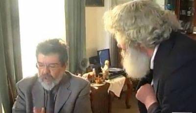 Άπορος εισέβαλε στο γραφείο του Δημάρχου Λέσβου