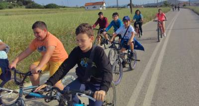 &Pi;ή&rho;&alpha;&nu; &tau;&alpha; &pi;&omicron;&delta;ή&lambda;&alpha;&tau;&alpha; &sigma;&tau;&eta;&nu; &Alpha;&tau;&sigma;&iota;&kappa;ή