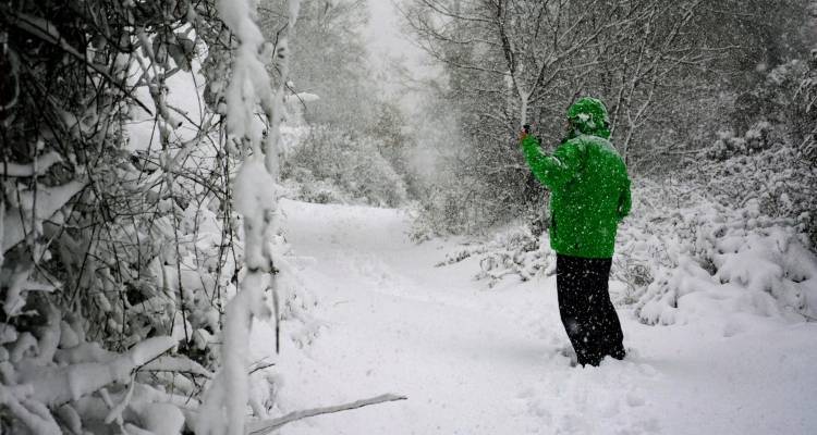 Μαρουσάκης: Από σήμερα μέχρι και Κυριακή η Αττική θα δέχεται «χιονοεπιθέσεις» -Οι χάρτες που δημοσίευσε