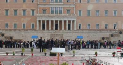 Άγνωστος Στρατιώτης: Στοπ στη συζήτηση για Δένδια βάζει η κυβέρνηση -Τα μηνύματα Μητσοτάκη, τι θα γίνει με το μνημείο