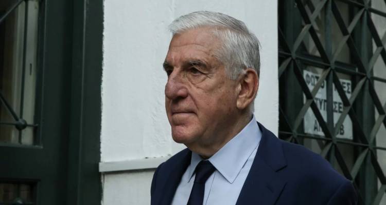 Aθώος λόγω αμφιβολιών ο Γιάννος Παπαντωνίου και η σύζυγός του για την υπόθεση ξεπλύματος μαύρου χρήματος