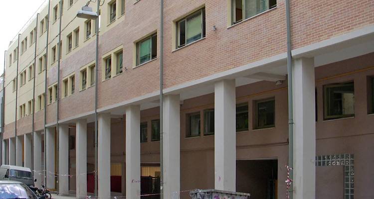 &laquo;&Kappa;&lambda;&epsilon;&iota;&delta;&omega;&theta;ή&kappa;&alpha;&mu;&epsilon; &sigma;&tau;&eta;&nu; &tau;ά&xi;&eta;, &pi;&omicron;&lambda;&lambda;ά &pi;&alpha;&iota;&delta;&iota;ά έ&pi;&alpha;&theta;&alpha;&nu; &kappa;&rho;ί&sigma;&eta;&raquo; -&Mu;&alpha;&rho;&tau;&upsilon;&rho;ί&epsilon;&sigmaf; &sigma;&omicron;&kappa; &gamma;&iota;&alpha; &tau;&eta;&nu; &epsilon;&pi;ί&theta;&epsilon;&sigma;&eta; &tau;&omicron;&upsilon; &Gamma;&epsilon;&omega;&rho;&gamma;&iota;&alpha;&nu;&omicron;ύ &sigma;&epsilon; &Gamma;&upsilon;&mu;&nu;ά&sigma;&iota;&omicron;
