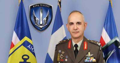 &Kappa;&rho;ί&sigma;&epsilon;&iota;&sigmaf; &sigma;&tau;&iota;&sigmaf; Έ&nu;&omicron;&pi;&lambda;&epsilon;&sigmaf; &Delta;&upsilon;&nu;ά&mu;&epsilon;&iota;&sigmaf;: &Nu;έ&omicron;&sigmaf; &alpha;&rho;&chi;&eta;&gamma;ό&sigmaf; &Gamma;&Epsilon;&Epsilon;&Theta;&Alpha; &omicron; &Delta;&eta;&mu;ή&tau;&rho;&eta;&sigmaf; &Chi;&omicron;ύ&pi;&eta;&sigmaf;