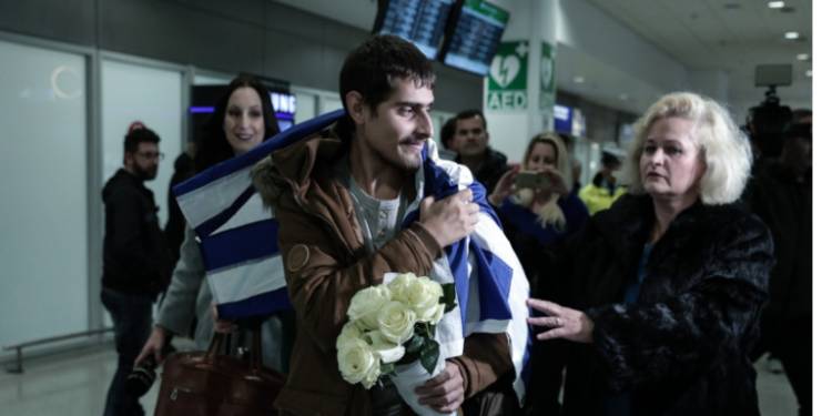 &laquo;&Epsilon;&pi;&iota;&tau;έ&lambda;&omicron;&upsilon;&sigmaf;, &gamma;ύ&rho;&iota;&sigma;&alpha; &sigma;&pi;ί&tau;&iota; &mu;&omicron;&upsilon;&raquo;: &Tau;&alpha; &pi;&rho;ώ&tau;&alpha; &lambda;ό&gamma;&iota;&alpha; &tau;&omicron;&upsilon; &nu;&alpha;&upsilon;&tau;&iota;&kappa;&omicron;ύ &pi;&omicron;&upsilon; &epsilon;ί&chi;&alpha;&nu; &alpha;&pi;&alpha;&gamma;ά&gamma;&epsilon;&iota; &pi;&epsilon;&iota;&rho;&alpha;&tau;έ&sigmaf; | &Epsilon;&pi;έ&sigma;&tau;&rho;&epsilon;&psi;&epsilon; &sigma;&tau;&eta;&nu; &Epsilon;&lambda;&lambda;ά&delta;&alpha;