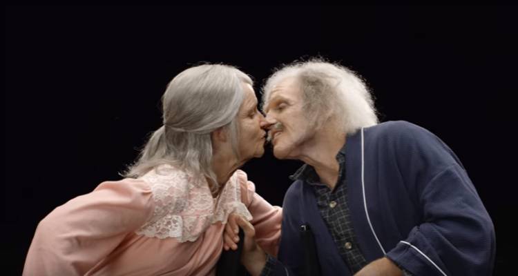 Θα μ&#039; αγαπάς όταν γίνω 70;