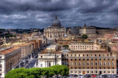 &Eta; &Rho;ώ&mu;&eta; &eta; &alpha;&iota;ώ&nu;&iota;&alpha;