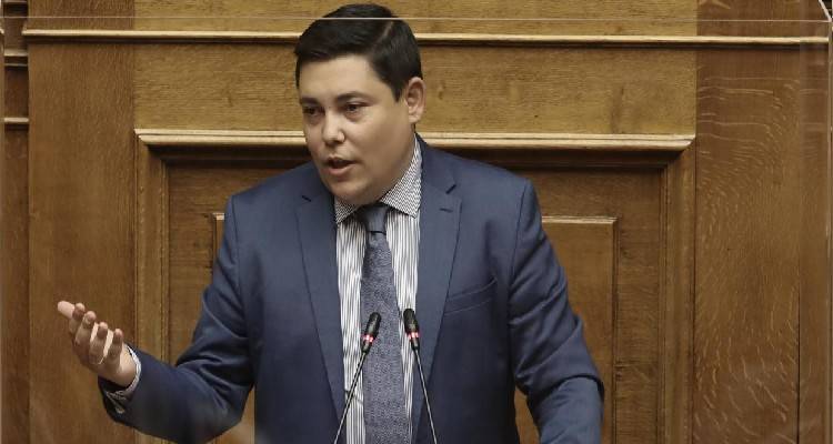&Epsilon;&rho;ώ&tau;&eta;&sigma;&eta; &Mu;&pi;&omicron;&upsilon;&rho;&nu;&omicron;ύ &gamma;&iota;&alpha; &tau;&alpha; &Sigma;&chi;έ&delta;&iota;&alpha; &Beta;&epsilon;&lambda;&tau;ί&omega;&sigma;&eta;&sigmaf;: "&Eta; &kappa;&upsilon;&beta;έ&rho;&nu;&eta;&sigma;&eta; &alpha;&delta;&iota;&alpha;&phi;&omicron;&rho;&epsilon;ί &gamma;&iota;&alpha; &tau;&omicron;&nu; &pi;&rho;&omega;&tau;&omicron;&gamma;&epsilon;&nu;ή &tau;&omicron;&mu;έ&alpha;"