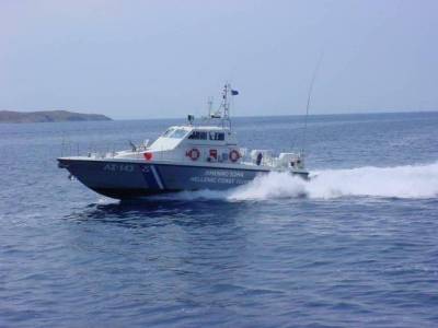 Ακυβέρνητο ταχύπλοο σκάφος ανοιχτά της Λήμνου