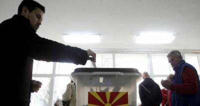 &Epsilon;&kappa;&lambda;&omicron;&gamma;έ&sigmaf; &Pi;&Gamma;&Delta;&Mu;: &Mu;&epsilon; &mu;&iota;&kappa;&rho;ή &delta;&iota;&alpha;&phi;&omicron;&rho;ά &pi;&rho;&omicron;&eta;&gamma;&omicron;ύ&nu;&tau;&alpha;&iota; &omicron;&iota; &kappa;&epsilon;&nu;&tau;&rho;&omicron;&delta;&epsilon;&xi;&iota;&omicron;ί &tau;&omicron;&upsilon; &Gamma;&kappa;&rho;&omicron;&upsilon;έ&phi;&sigma;&kappa;&iota;