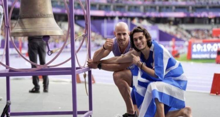 &Pi;&alpha;&rho;&alpha;&omicron;&lambda;&upsilon;&mu;&pi;&iota;&alpha;&kappa;&omicron;ί &Alpha;&gamma;ώ&nu;&epsilon;&sigmaf;: &laquo;&Kappa;ά&pi;&omicron;&iota;&omicron;&iota; &mu;&omicron;&upsilon; έ&lambda;&epsilon;&gamma;&alpha;&nu; "&tau;&iota; έ&gamma;&iota;&nu;&epsilon; &Gamma;&kappa;&alpha;&beta;έ&lambda;&alpha;; &Mu;ή&pi;&omega;&sigmaf; &tau;&epsilon;&lambda;&epsilon;ί&omega;&sigma;&epsilon;&sigmaf;, &delta;&epsilon;&nu; &mu;&pi;&omicron;&rho;&epsilon;ί&sigmaf; &nu;&alpha; &tau;&rho;έ&xi;&epsilon;&iota;&sigmaf;;" Ό&chi;&iota; &mu;ά&gamma;&kappa;&epsilon;&sigmaf;!&raquo;