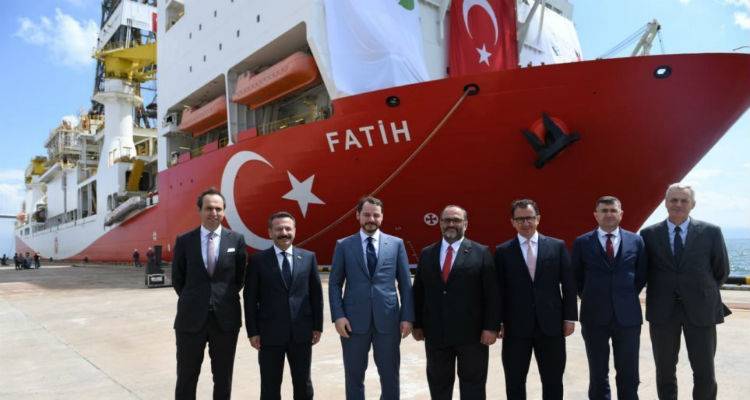 &Omicron; &tau;&omicron;&upsilon;&rho;&kappa;&iota;&kappa;ό&sigmaf; &laquo;&Pi;&omicron;&rho;&theta;&eta;&tau;ή&sigmaf;&raquo; &xi;&epsilon;&kappa;&iota;&nu;ά &sigma;ή&mu;&epsilon;&rho;&alpha; &gamma;&epsilon;&omega;&tau;&rho;ή&sigma;&epsilon;&iota;&sigmaf; &sigma;&tau;&eta;&nu; &alpha;&nu;&alpha;&tau;&omicron;&lambda;&iota;&kappa;ή &Mu;&epsilon;&sigma;ό&gamma;&epsilon;&iota;&omicron;