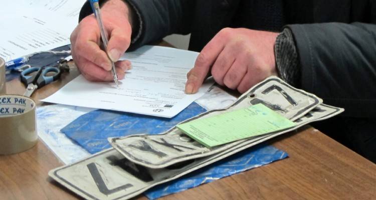 Ψηφιακή έκδοση προσωρινής άδειας κυκλοφορίας για όσους έχουν καταθέσει πινακίδες