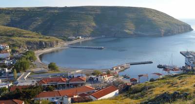 &Alpha;&pi;&omicron;&kappa;&alpha;&theta;ί&sigma;&tau;&alpha;&tau;&alpha;&iota; &eta; &alpha;&kappa;&tau;&omicron;&pi;&lambda;&omicron;ϊ&kappa;ή &sigma;ύ&nu;&delta;&epsilon;&sigma;&eta; &Alpha;&gamma;ί&omicron;&upsilon; &Epsilon;&upsilon;&sigma;&tau;&rho;&alpha;&tau;ί&omicron;&upsilon; &ndash; &Lambda;ή&mu;&nu;&omicron;&upsilon;